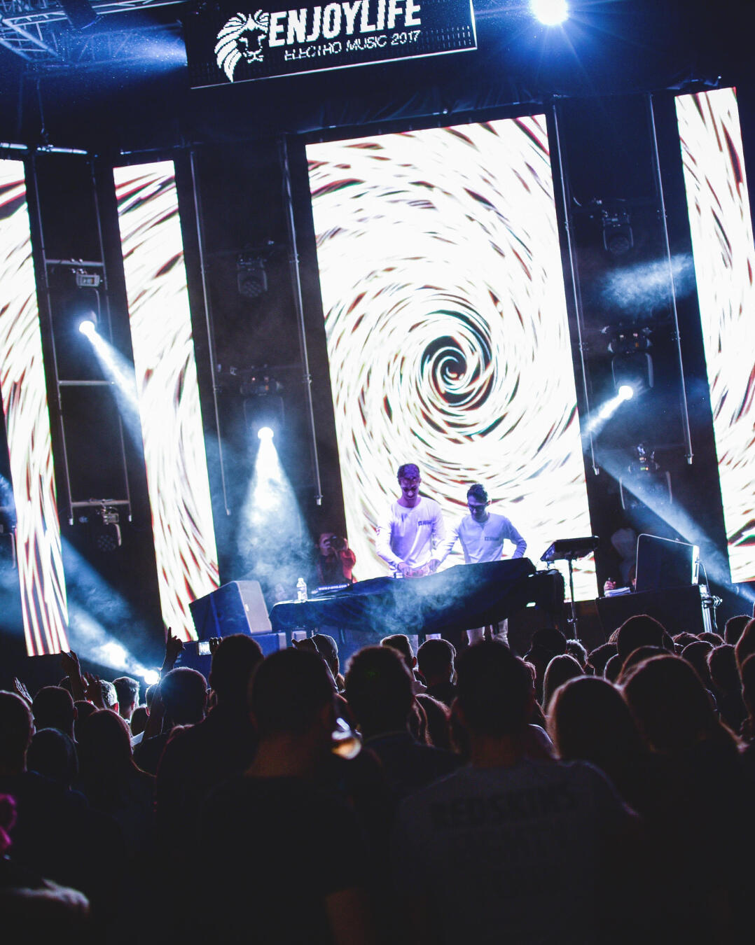 Odymel sur la scène d'Enjoylife Electronic Music Xperience 2017 Scène d'Enjoylife Electronic Music Xperience 2017